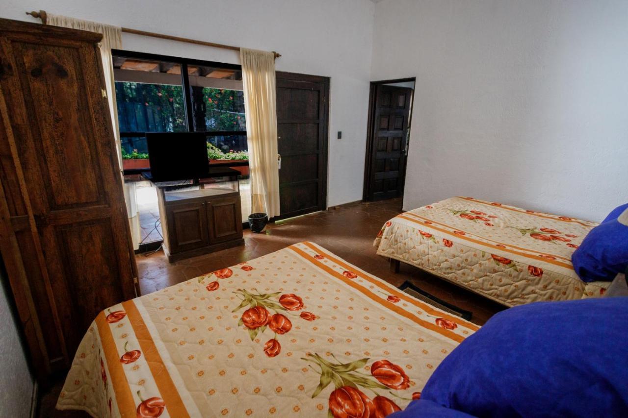 Lago Sol Hotel & Suites Цинцунцан Экстерьер фото